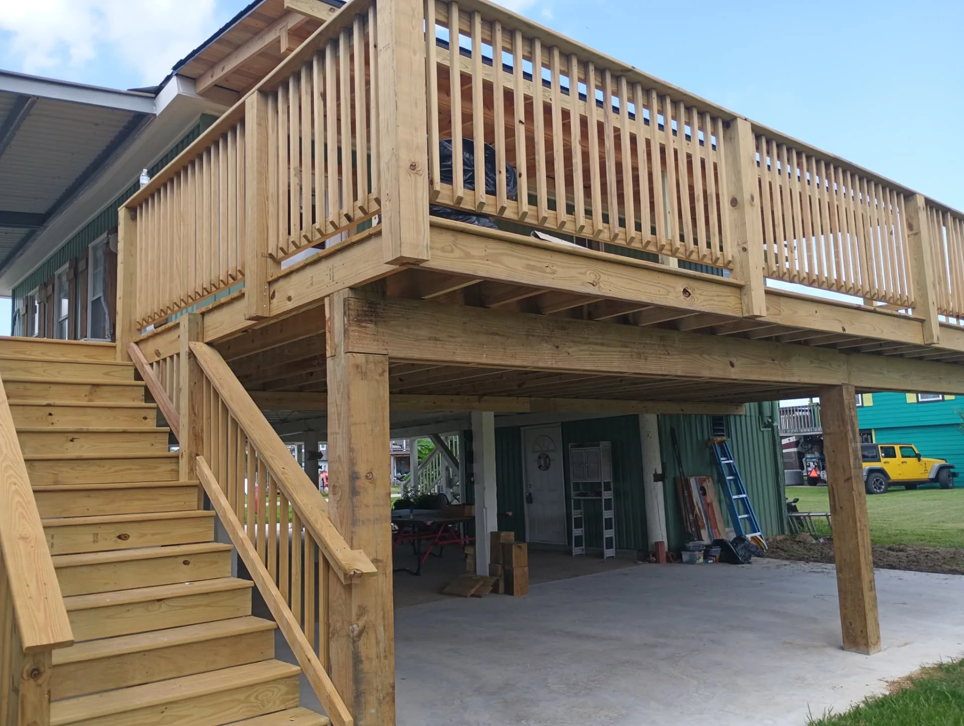 Deck builders in Dickinson, TX